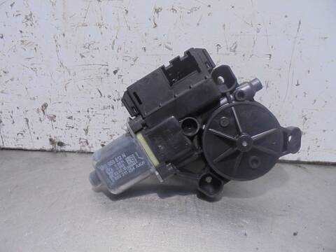Elevalunas Eléctrico Trasero Derecho Volkswagen Polo 1.4 TDI 90CV 66KW