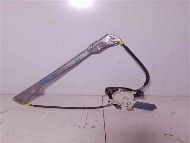 Foto 1ª: Elevalunas Eléctrico Delantero Izquierdo Renault Clio AUTHENTIQUE 58CV 43KW [D7F G7] (2003)