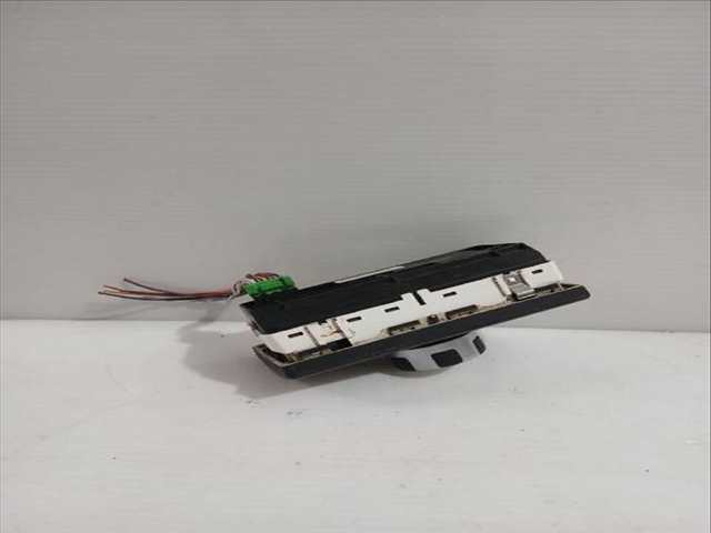 Foto 3ª: Mando Multifuncion Land Rover Freelander 2.2 TD4 4X4 160CV [224DT(DW12BTED4) DW12BTED4] (2006)