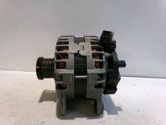 Foto 2ª: Alternador Renault Captur 1.0 G 2019-2024 [H4DF4] (2024)
