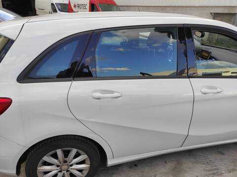 Puerta Trasera Derecha Mercedes Clase B 150 651901
