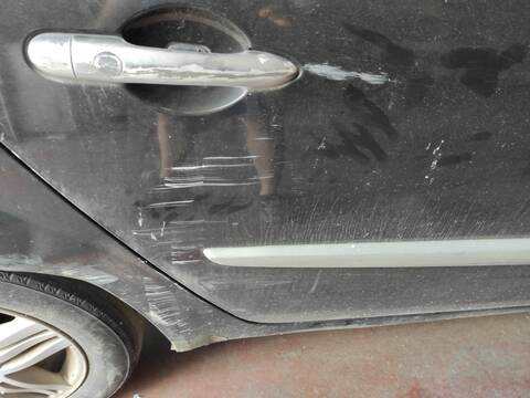 Foto 2ª: Puerta Trasera Derecha Renault Scenic F9Q812 JM) (2003)