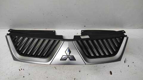 Rejilla Delantera Mitsubishi Outlander BSY