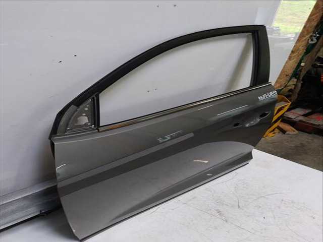 Foto 3ª: Puerta Delantera Izquierda Hyundai Tucson 136 CV 100KW [D4FE] (2020)