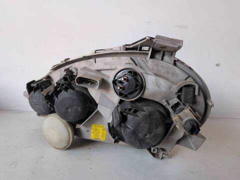 Foto 3ª: Faro Derecho Mercedes Clase A 140 A 220 CDI - D 4MATIC 176.005) 177CV (1997)
