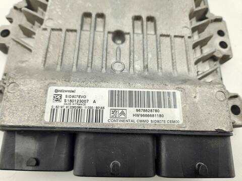Foto 2ª: Centralita Motor ECU Citroen C4 EXCLUSIVE PICASSO 112CV 82KW [9HR] (2011)