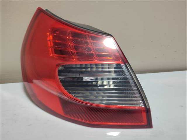 Piloto Trasero Derecho Renault Scenic VERSION INDEFINIDA JM)