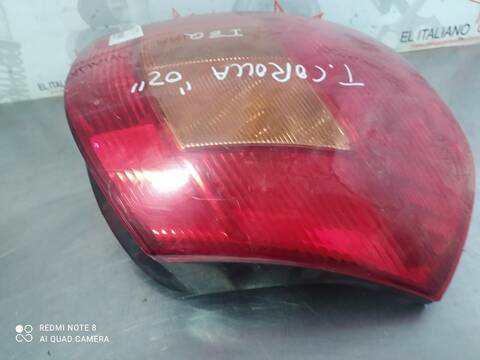 Foto 2ª: Piloto Trasero Derecho Toyota Corolla 192CV 141KW (2002)