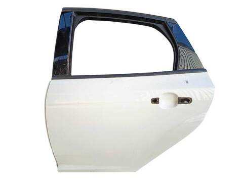 Foto 1ª: Puerta Trasera Izquierda Ford Focus 2.0 TDCI (2010)