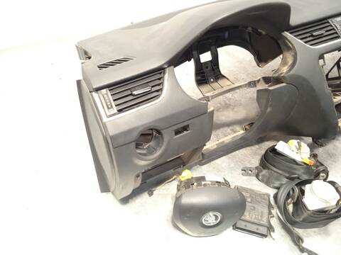 Foto 2ª: Kit Airbag Skoda Octavia 2.0 TDI 4X4 150CV 110KW [CRMB] (2016)