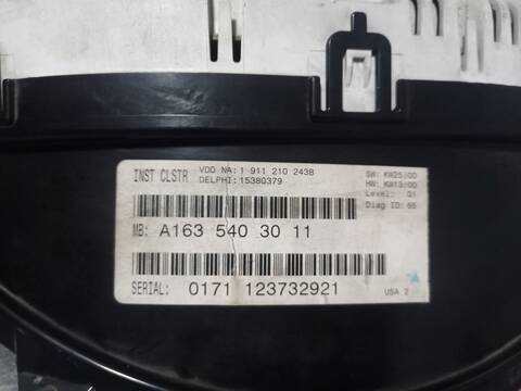 Foto 4ª: Cuadro de Instrumentos Mercedes Clase ML 270 CDI 163.113) W163) [612963] (2001)