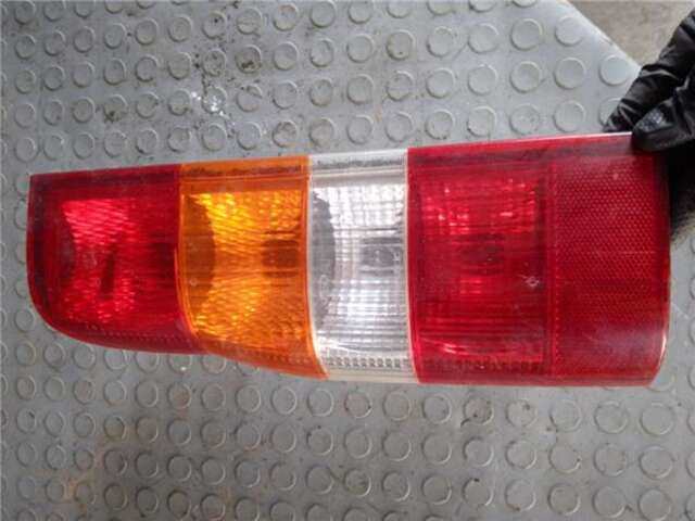 Piloto Trasero Izquierdo Ford Transit  CAJA ABIERTA (FY)(2000 _)