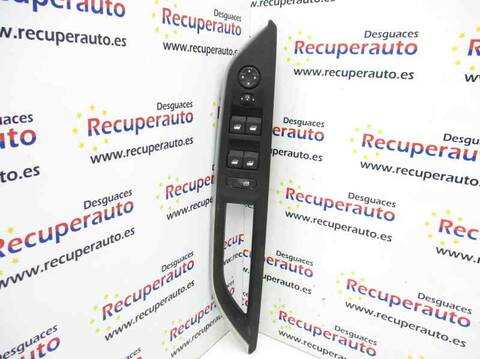 Botonera Elevalunas Peugeot 3008 HN02
