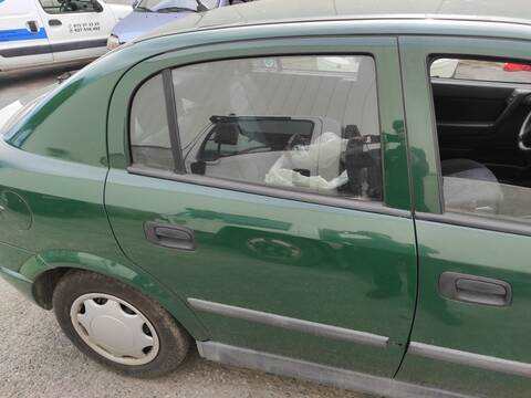 Puerta Trasera Derecha Opel Astra X16XEL BERLINA