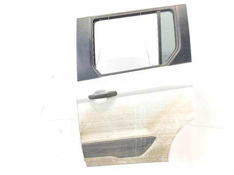 Foto 2ª: Puerta Trasera Izquierda Ford Tourneo 1.6 TDCI [TZGA] (2013)