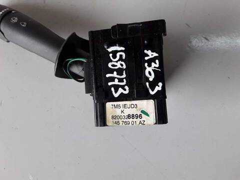 Foto 3ª: Mando Multifuncion Renault Laguna AUTHENTIQUE 1.9 DCI DIESEL FAP CAT 110CV (2001)