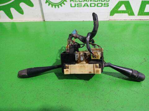 Foto 2ª: Mando Multifuncion Nissan Serena 2.3 LX DIESEL 75CV 55KW [LD23] (1997)