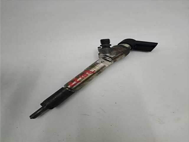 Foto 2ª: Inyectores Mercedes Clase A 140 1.5 A 180 CDI - D BLUEEFFICIENCY (176.012) [1.5 LTR. - 80 KW CDI CAT]