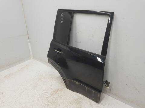 Foto 2ª: Puerta Trasera Derecha Mitsubishi Montero 3.2 DI-D GLS KAITEKI 5-PTAS.) 75CV 55KW (2001)