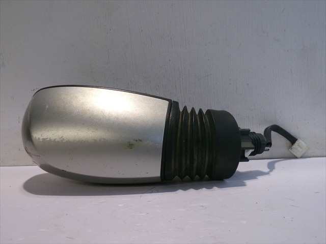 Foto 2ª: Retrovisor Derecho Fiat Punto 1.2 G 2003-2006 [188A4000] (2004)