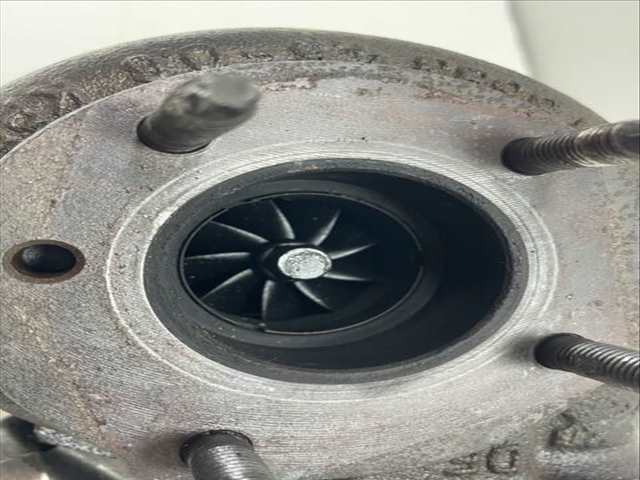 Foto 2ª: Turbocompresor Renault Scenic K9K832 (2010)