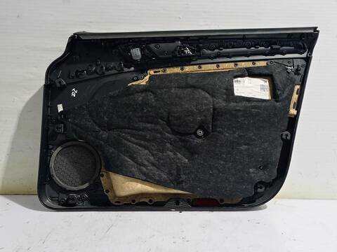 Foto 3ª: Tapizados Cartoneras Volkswagen Golf COMFORTLINE BLUEMOTION AUT. 150CV (2013)