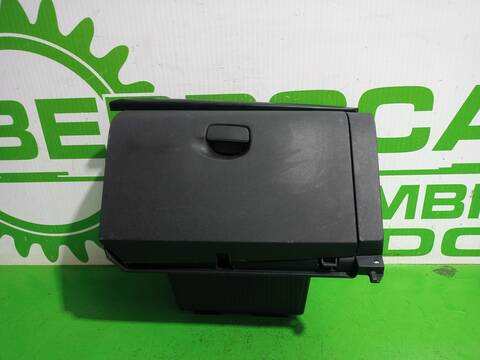 Guantera Renault Scenic XMOD BOSE 132CV 97KW