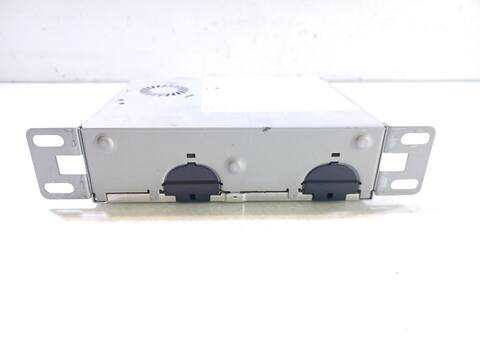 Foto 2ª: Sistema Audio Radio CD Renault Clio 1.6 E-TECH 145 B7MU) 94CV 69KW [H4M632] (2021)