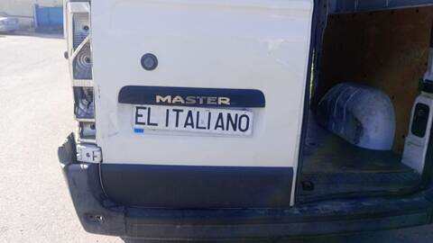 Foto 2ª: Puerta Trasera Izquierda Renault Master 2.3 DCI 130 FWD FV0M FV0Y) 130CV 96KW FURGONETA [M9T 704,M9T 710,M9T 882] (2017)