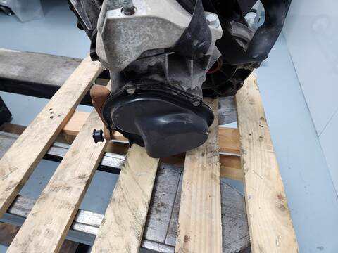 Foto 4ª: Caja Cambios Ford Fiesta TREND 68CV 50KW [F6JD] (2010)