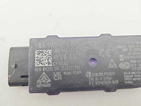 Foto 3ª: Centralita Motor ECU Cupra Formentor 1.5 TSI 150CV 110KW [DUCB] (2025)