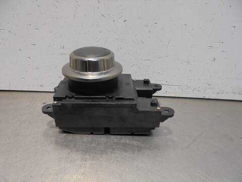 Foto 3ª: Mando Multifuncion Bmw Serie 5 518 535D BERLINA 272CV 200KW [306D4] (2006)