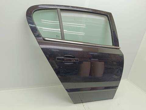 Foto 1ª: Puerta Trasera Derecha Opel Astra COSMO BERLINA 101CV 74KW [Z17DTH] (2004)