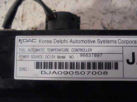 Foto 2ª: Mando Climatizador Chevrolet Epica 156CV 115KW (2006)