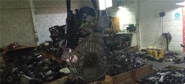 Foto 1ª: Cigüeñal Mercedes Clase E 180 1.8 E 250 CGI BLUEEFFICIENCY (212.247) [1.8 LTR. - 150 KW CGI CAT] [271860]