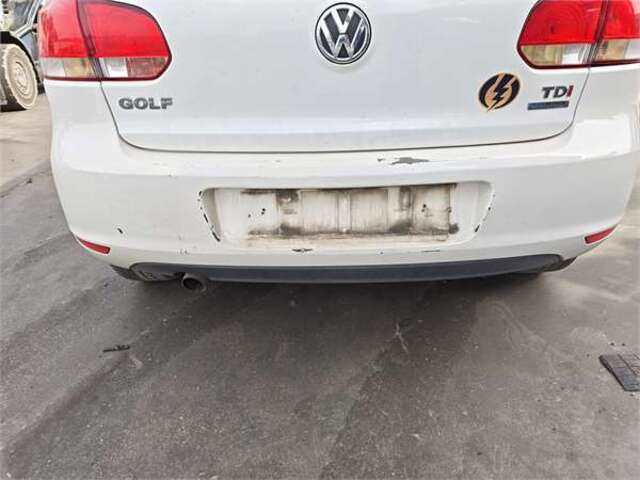 Paragolpes Trasero Volkswagen Golf 1.6 ADVANCE BLUEMOTION [1.6 LTR. - 77 KW TDI DPF]