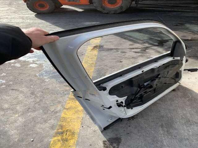 Foto 2ª: Puerta Delantera Izquierda Bmw X3 3.0 DI 218CV 0CV [306D3] (2007)