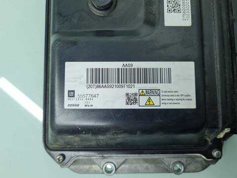 Foto 2ª: Centralita Motor ECU Opel Astra COSMO 110CV 81KW [A17DTR] (2010)