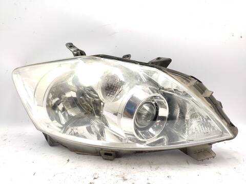 Faro Derecho Toyota Auris HYBRID ACTIVE 99CV 73KW
