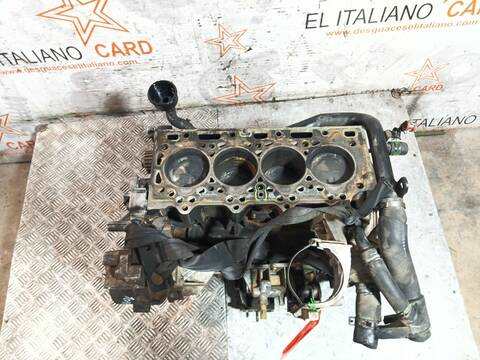 Foto 2ª: Bloque Motor Renault Laguna 2.2 DTRT 113CV 83KW [D-G8T] (1999)