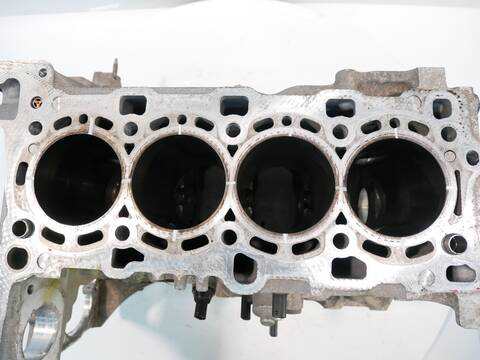 Foto 3ª: Bloque Motor Opel Astra 116 - 136 CV [B16DTH LVL B16] (2014)