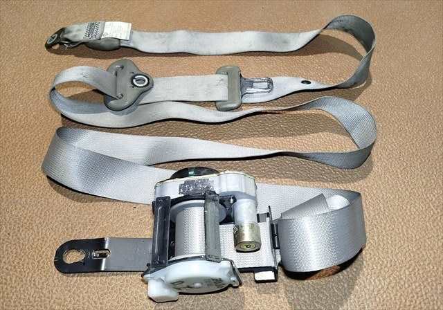 Pretensor Airbag Izquierdo Nissan Patrol 3.0 DI Y61 REG 1336