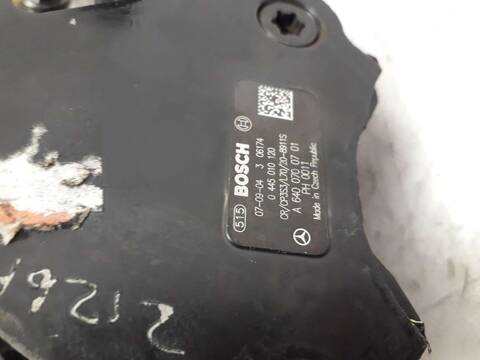 Foto 3ª: Bomba Inyeccion Mercedes Clase B 150 2.0 CDI CAT 109CV 80KW [OM640.940] (2011)