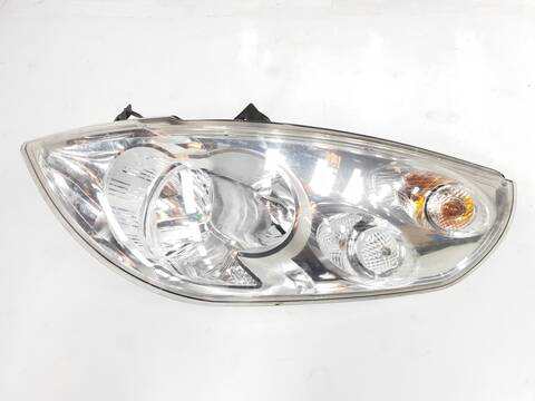 Faro Izquierdo Renault Master L2H2 HKA 33T