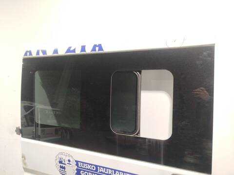 Foto 2ª: Puerta Lateral Corredera Derecha Fiat Ducato 130 MULTIJET 2 3 D 131CV 96KW FURGONETA [F1AE3481D] (2015)