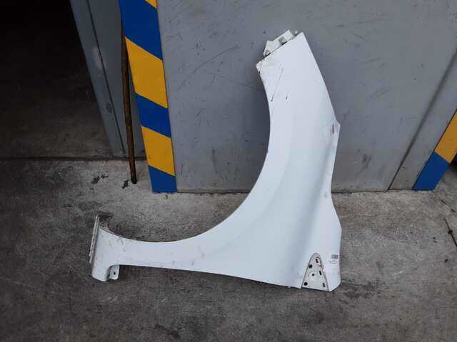 Aleta Delantera Izquierda Renault Clio 1.5 DCI90CV