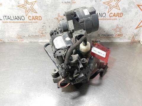 Foto 2ª: Bomba de Suspension Mercedes Clase E 180 E 55 AMG KOMPRESSOR 211.076) 476CV 350KW [M 113.990] (2004)