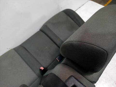Foto 3ª: Asientos Traseros Seat Toledo EXCLUSIVE 140CV [BKD] (2004)