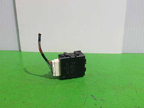 Foto 3ª: Centralita Motor ECU Toyota Auris HYBRID FEEL EDITION 136CV (2018)