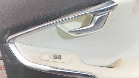 Foto 2ª: Tapizados Cartoneras Volvo V40 R-DESIGN MOMENTUM 150CV 110KW [D5204T6] (2013)